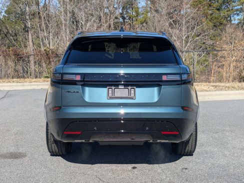 New 2026 Land Rover Range Rover Velar Dynamic SE image 6