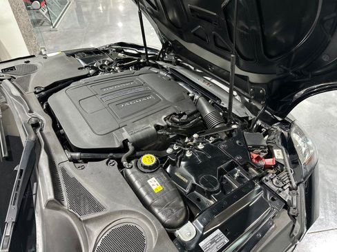 Used 2017 Jaguar F-TYPE S RWD image 26