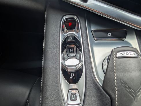 Used 2023 Chevrolet Corvette Stingray Coupe w/ 1LT RWD image 29