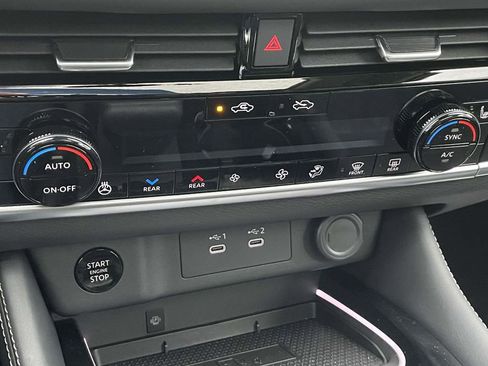 New 2026 Nissan Rogue Platinum w/ Platinum Premium Package image 27