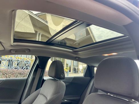 Used 2024 Chevrolet Malibu LT image 16