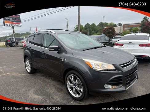 Used 2015 Ford Escape Titanium FWD image 1