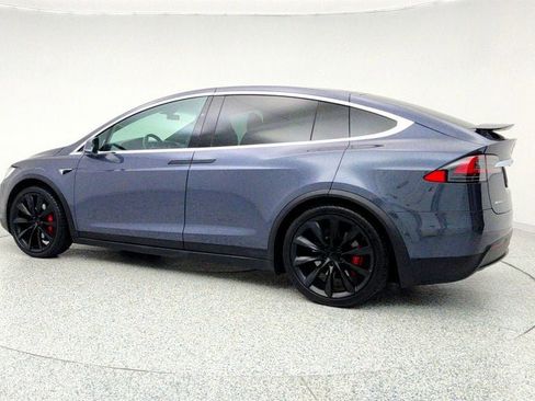 Used 2018 Tesla Model X P100D image 7