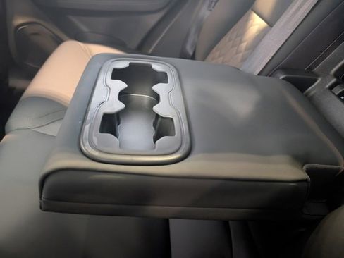 New 2026 Volvo XC60 B5 Plus w/ Protection Package Premier image 25