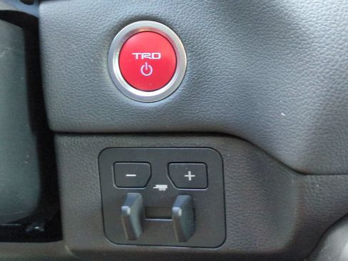 Used 2024 Toyota Tundra Limited w/ TRD Off-Road Package AWD/4WD image 26