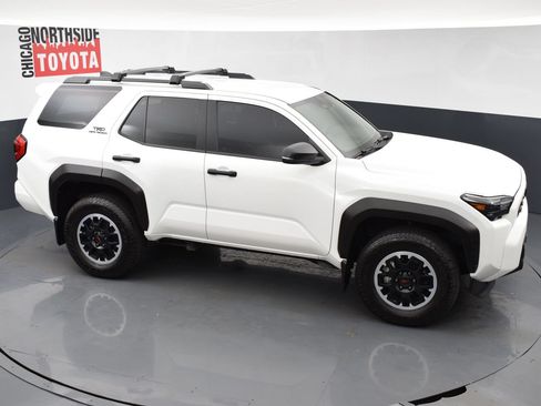 Used 2025 Toyota 4Runner TRD Off-Road AWD/4WD image 25