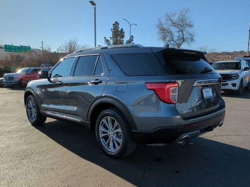Used 2023 Ford Explorer Limited w/ Limited Technology Package image 5