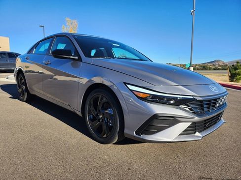 New 2026 Hyundai Elantra Sport image 2