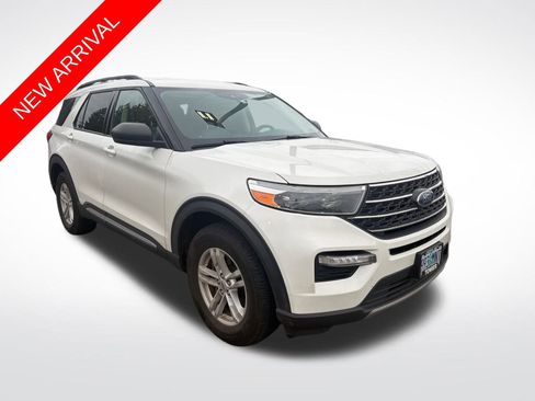 Used 2020 Ford Explorer XLT w/ Equipment Group 202A image 1