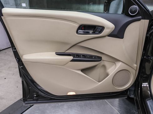 Used 2016 Acura RDX FWD image 29