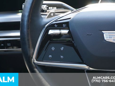 Used 2024 Cadillac Lyriq Luxury AWD/4WD image 33