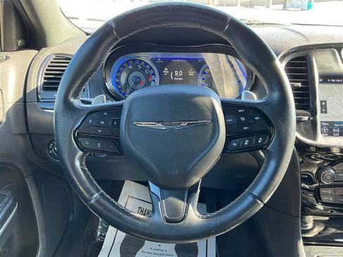 Used 2018 Chrysler 300 S w/ 300S Premium Group image 40