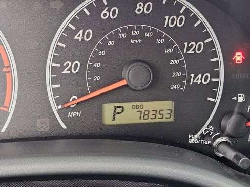 Used 2012 Toyota Corolla LE image 26