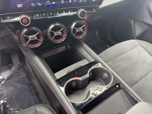 Used 2024 Chevrolet Blazer EV RS AWD/4WD image 15