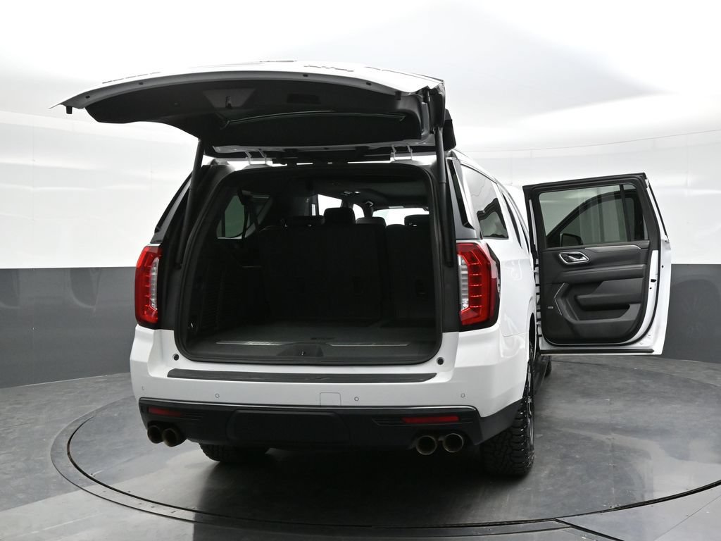 Used 2023 GMC Yukon XL AT4 AWD/4WD image 52