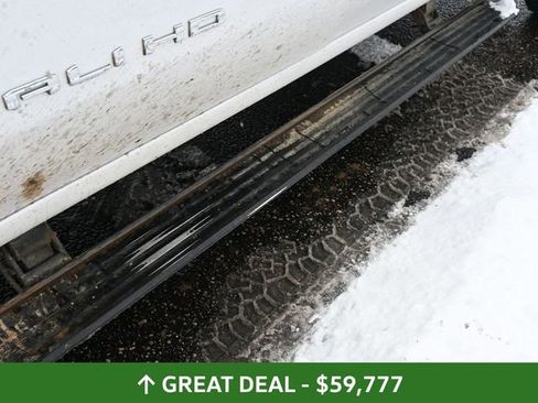 Used 2024 GMC Sierra 2500 Denali w/ Denali Reserve Package image 17