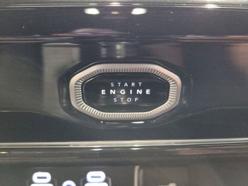New 2026 Jeep Grand Cherokee Altitude AWD/4WD image 22
