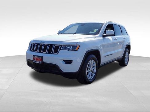 Used 2022 Jeep Grand Cherokee Laredo X image 8