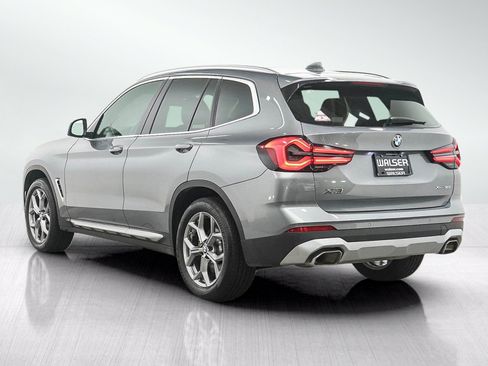 Used 2024 BMW X3 xDrive30i AWD/4WD image 3