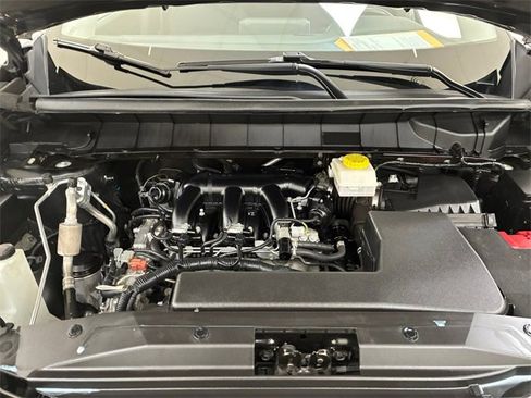 Used 2023 Nissan Pathfinder SV w/ Cargo Package image 11