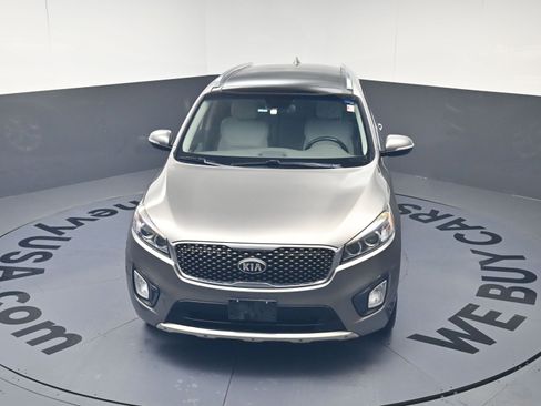 Used 2016 Kia Sorento SX image 20