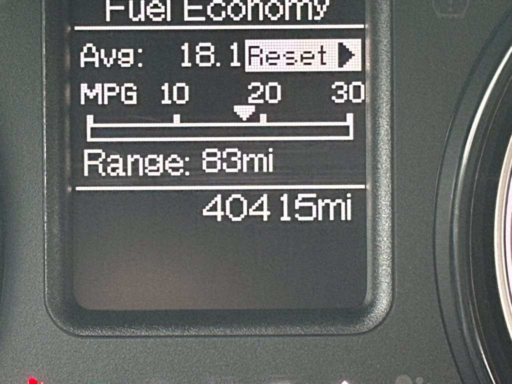 Used 2023 RAM 1500 Classic SLT AWD/4WD image 27