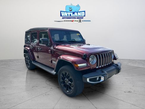 Certified 2021 Jeep Wrangler Unlimited Sahara w/ Safety Group AWD/4WD image 22