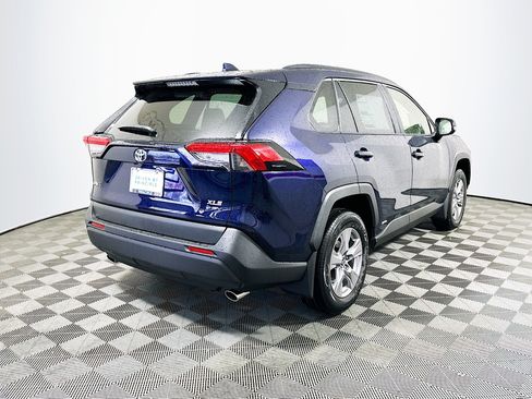 New 2025 Toyota RAV4 XLE image 7