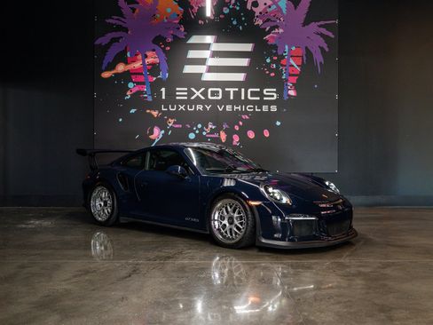 Used 2016 Porsche 911 GT3 RS w/ Sound Package Plus RWD image 5