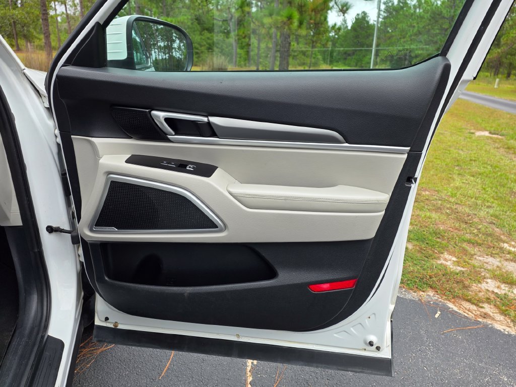 Used 2020 Kia Telluride S FWD image 28