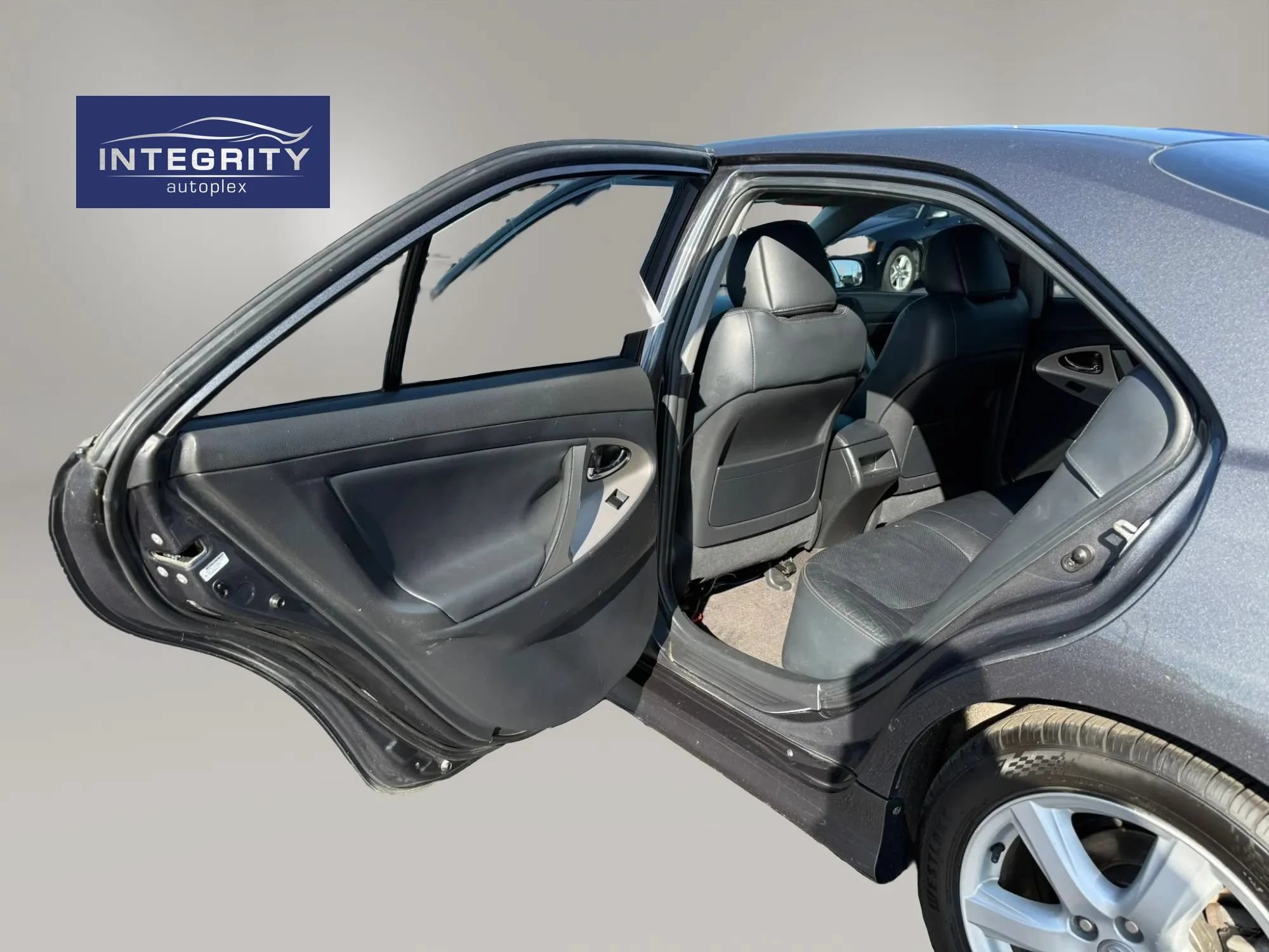 Used 2009 Toyota Camry SE FWD image 29