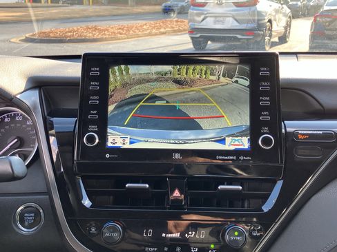 Used 2023 Toyota Camry XLE image 27