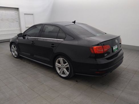 Used 2016 Volkswagen Jetta GLI SE FWD image 3
