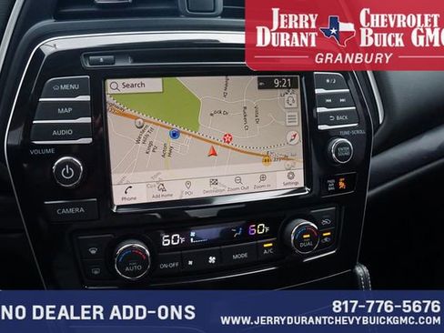 Used 2023 Nissan Maxima Platinum w/ Sport Mat Group FWD image 12