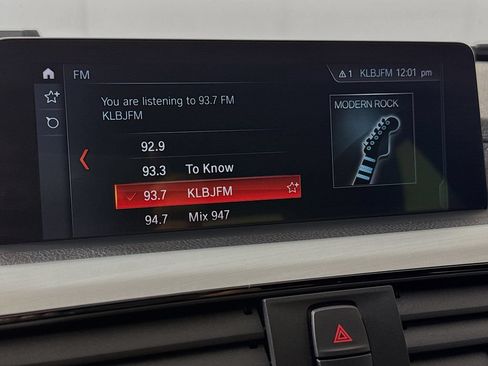 Used 2018 BMW 330i Sedan w/ Convenience Package RWD image 17