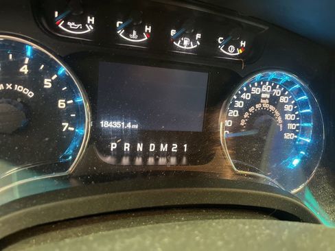 Used 2014 Ford F150 XLT w/ Equipment Group 302A Luxury RWD image 4