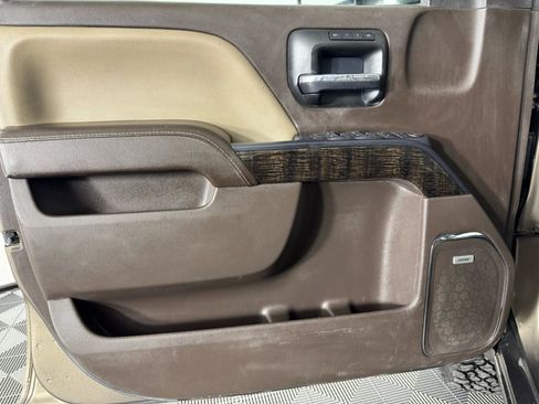 Used 2015 GMC Sierra 3500 Denali image 38