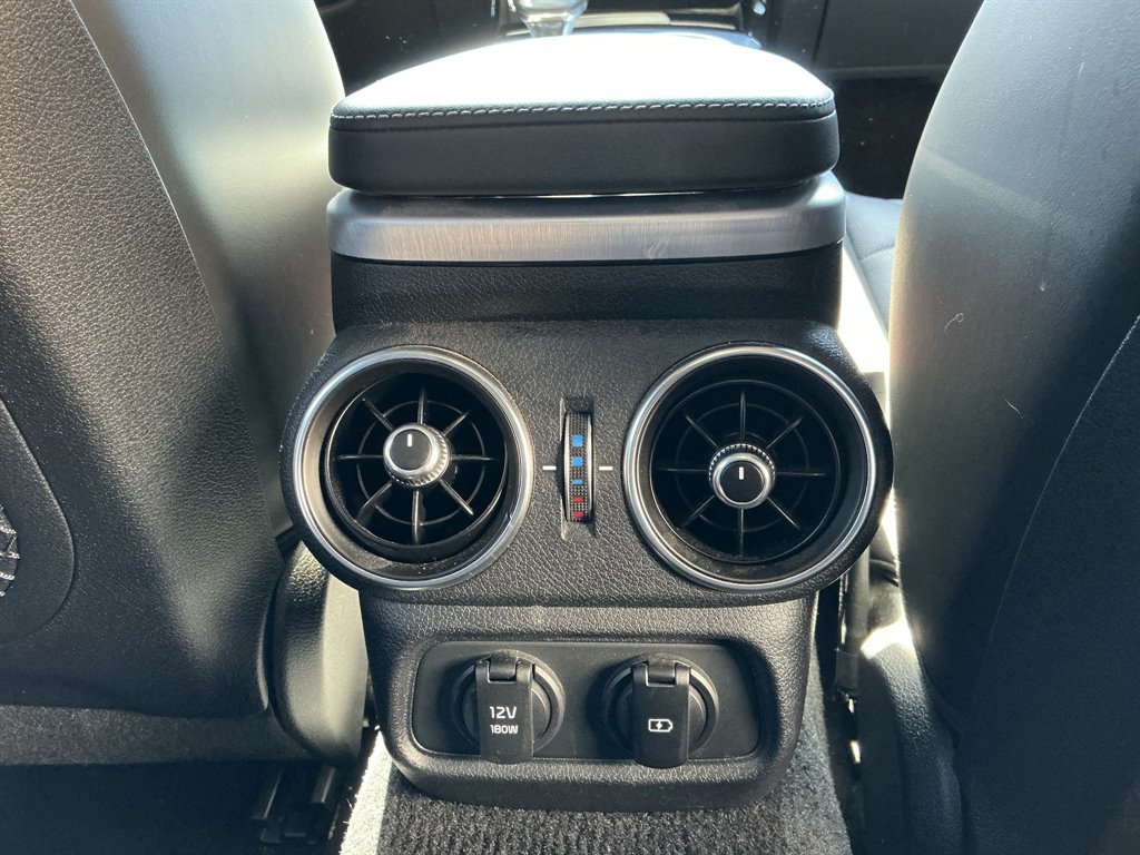 Used 2023 Kia Stinger GT2 AWD/4WD image 12