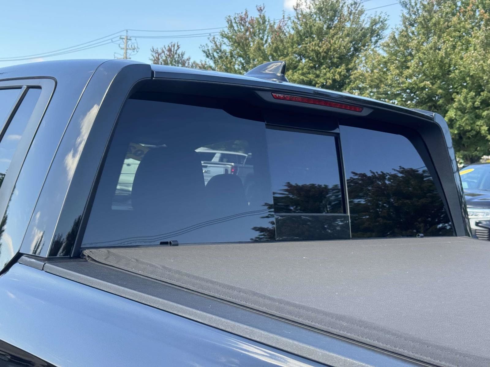 Used 2025 Honda Ridgeline Black Edition image 12