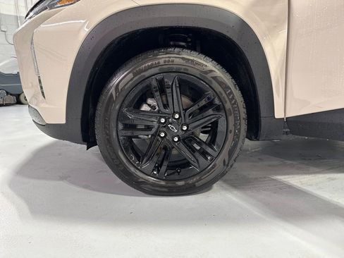 New 2026 Chevrolet Trax ACTIV w/ Sunroof Package FWD image 31