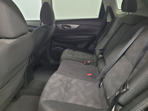 Used 2016 Nissan Rogue S w/ Appearance Package AWD/4WD image 18