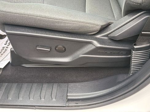 Used 2025 Ford F150 XLT w/ Equipment Group 301A Standard image 28