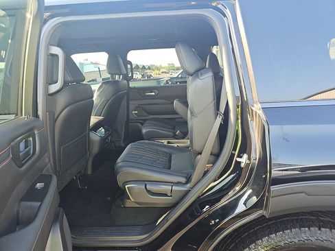 Certified 2026 Nissan Armada PRO-4X AWD/4WD image 10