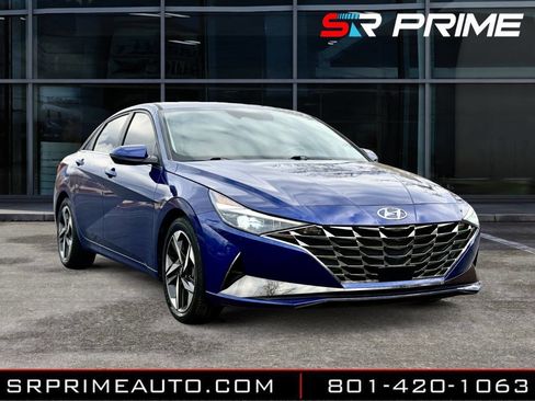 Used 2021 Hyundai Elantra Limited image 4
