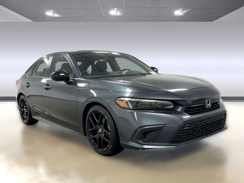 Used 2024 Honda Civic Sport image 7