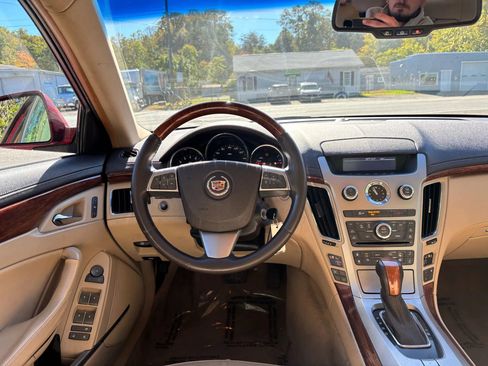 Used 2012 Cadillac CTS Luxury image 27