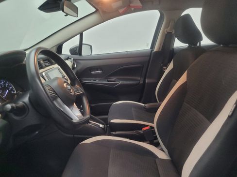 Used 2020 Nissan Versa SV FWD image 17