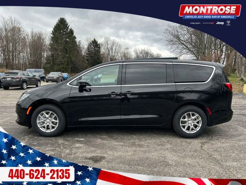 New 2026 Chrysler Voyager LX image 2