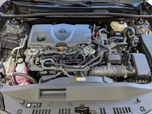 Used 2025 Toyota Camry SE FWD image 24