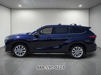 Used 2021 Toyota Highlander Limited FWD video 2
